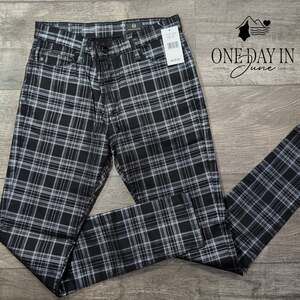 AG Adriano Goldschmied Farrah High Rise Skinny Jeans Black Plaid NWT Size 2 (26)